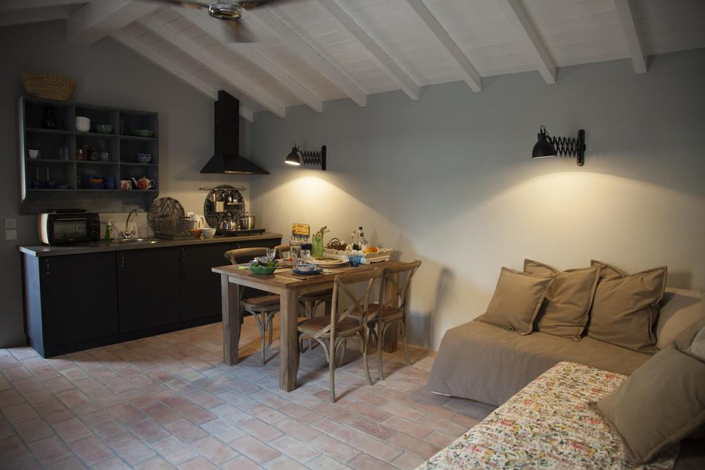 Bed and Breakfast Quinta Rosa Amarela Boliqueime Zimmer foto